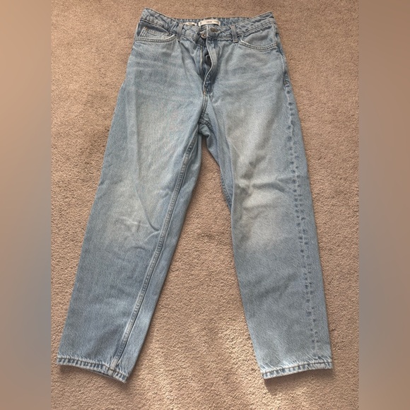 Mango Mom Jean - Picture 2 of 3